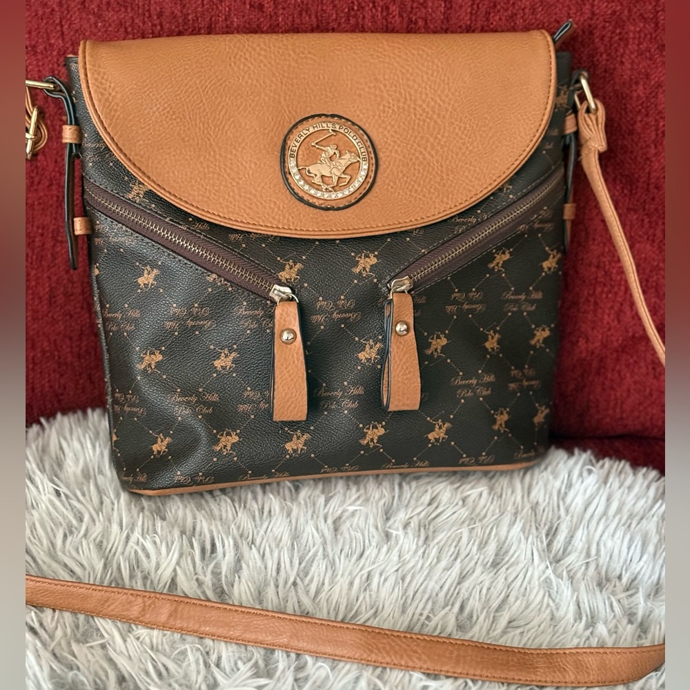Beverly Hills Polo Club crossbody bag.